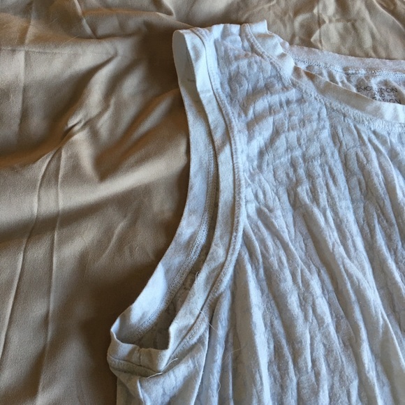 Women’s EVOLUTION AND CREATION White Textured Muscle Tank Top with Mild Crop - Picture 8 of 12